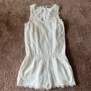 Gorgeous Joie white lace romper, size M